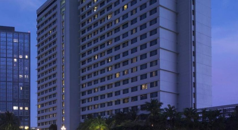 New World Makati Hotel